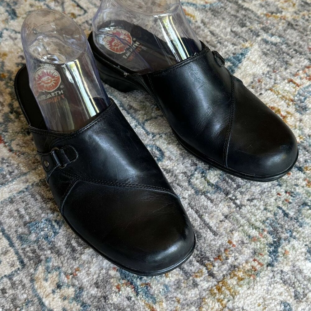 Earth Spirit Gelron 1" Heel Black Mules, Size 7.5